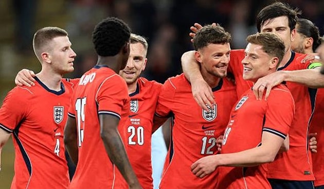 tuyển Anh hòa Uruguay 1-1 tại Wembley