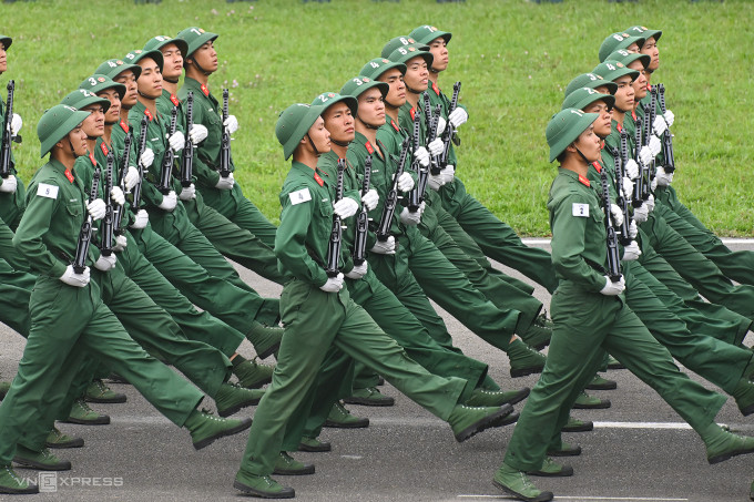 Đề xuất tiền lương đóng BHXH bắt buộc của học viên quân đội, công an tăng dần