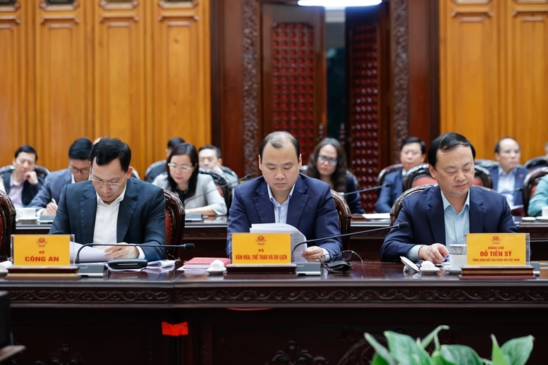 Thủ tướng: Tiếp tục giải quyết các quan tâm của phía Hoa Kỳ bằng biện pháp thuế quan và phi thuế quan- Ảnh 11.