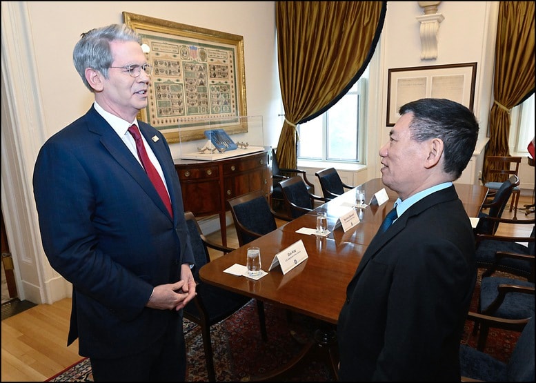 Mở 'cánh cửa thép' trong quan hệ thương mại Việt Nam - Hoa Kỳ- Ảnh 2.