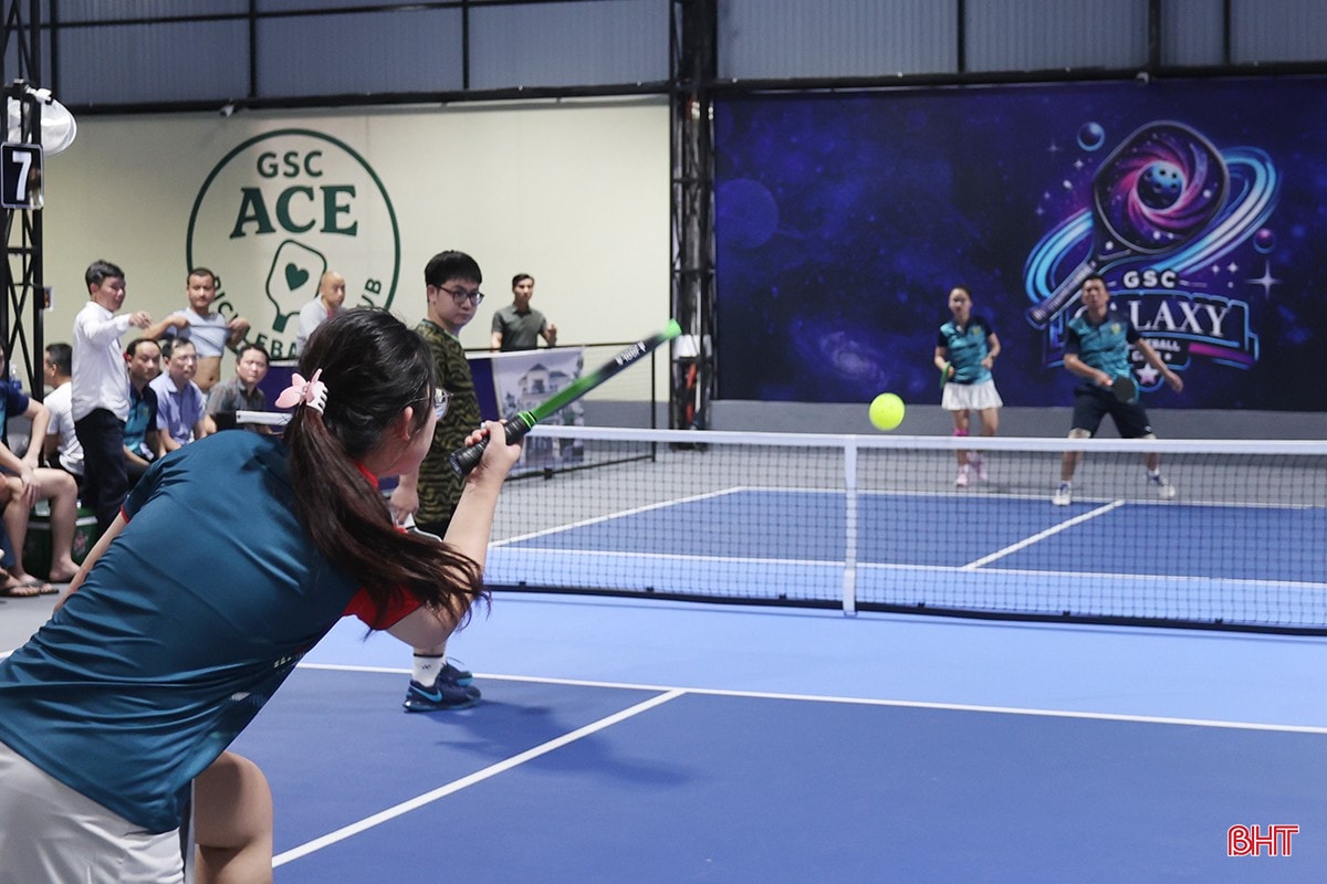 ... và nội dung đôi nam nữ hạng A dưới 35 tuổi. bqbht_br_aimg-8372.jpg