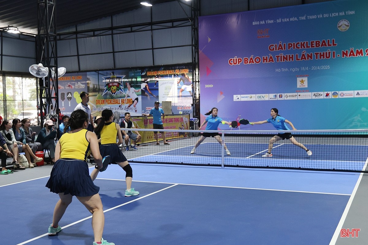 Giải đấu góp phần lan tỏa phong trào thể dục thể thao, tăng cường giao lưu, rèn luyện sức khoẻ theo gương Bác Hồ vĩ đại. bqbht_br_aimg-8378.jpg