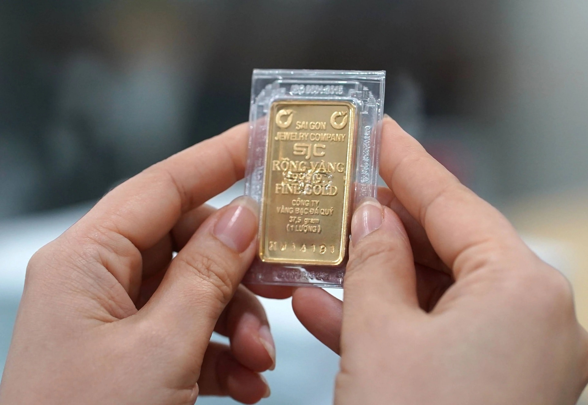 Giá vàng hôm nay (26-4): Quay đầu giảm mạnh