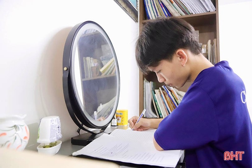 Phụ huynh và các em học sinh tuyệt đối không nên tin vào bất kỳ lời mời chào bqbht_br_img-5174-copy.jpg