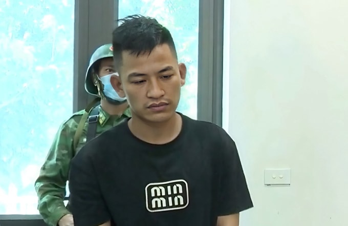 Nghi can Cường tại cơ quan điều tra. Ảnh: Thế Mạnh