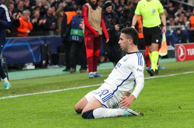 Bardghji mừng bàn trong trận FC Copenhagen 4-3 Man Utd ở Champions League tháng 11/2023. Ảnh: Uradna