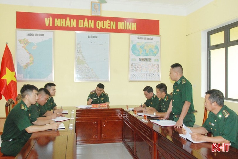 bqbht_br_thieu-ta-hoang-tuan-anh-bao-cao-chi-huy-don-bien-phong-lach-ken-tinh-hinh-ket-qua-trien-khai-cong-tac-dau-tranh-phong-chong-toi-pham-tren-dia-ban-bien-gioi-bien.jpg