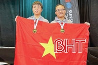Chuyện chưa kể về đôi bạn thân cùng giành HCV Olympic Toán quốc tế