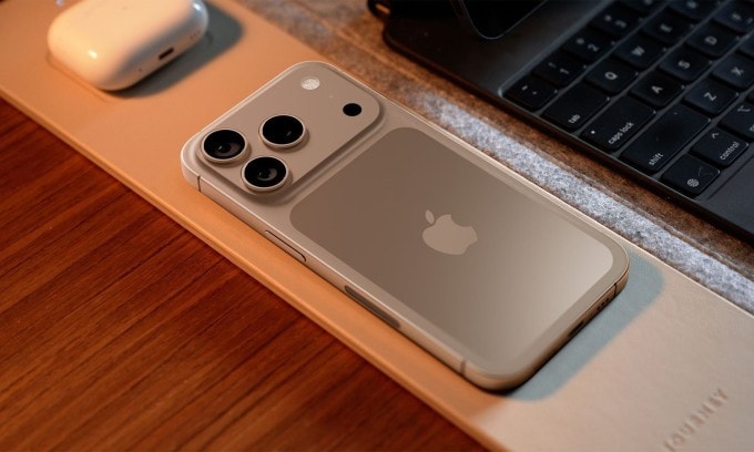 Ảnh dựng iPhone 17 Pro theo các tin đồn: Ảnh: Macrumors