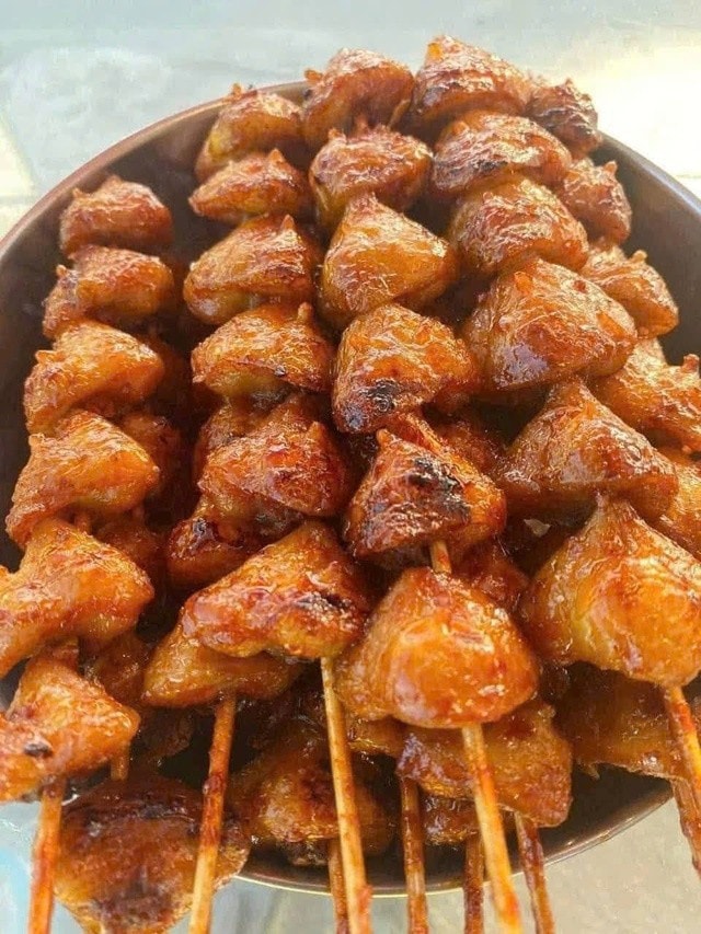 Phao câu gà. vịt tiềm ẩn nhiều rủi ro hơn lợi ích. Ảnh FB