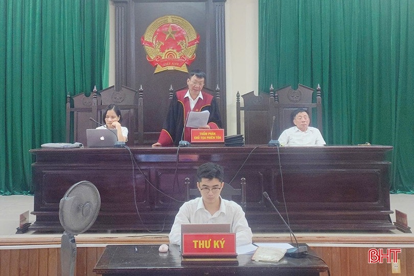 Bị cáo Nguyễn Văn Thiện nhận mức án 9 năm tù từ phán quyết của HĐXX. bqbht_br_fef7cc6917449e1ac755-copy.jpg