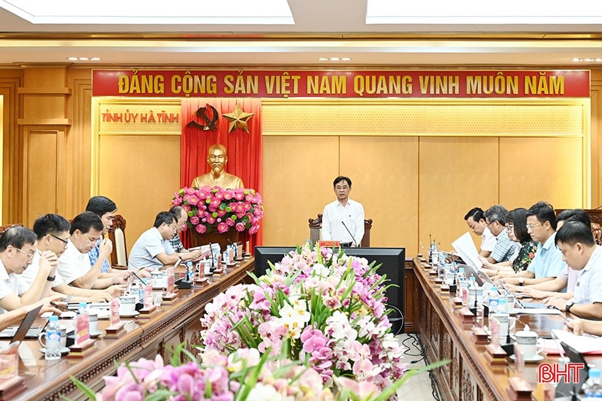 Tiểu ban Tổ chức phục vụ Đại hội Đảng bộ tỉnh lần thứ XX nhiệm kỳ 2025 - 2030 họp rà soát triển khai nhiệm vụ. bqbht_br_2.jpg