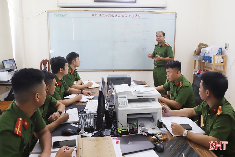 Phòng Cảnh sát Hình sự họp bàn kế hoạch triển khai nhiệm vụ.