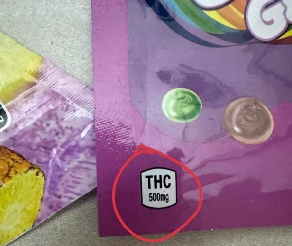 Cha mẹ, người lớn cần lưu ý các loại ma túy núp bóng thường có ghi ký hiệu CA, THC… Cha mẹ, người lớn cần lưu ý các loại ma túy núp bóng thường có ghi ký hiệu CA, THC…