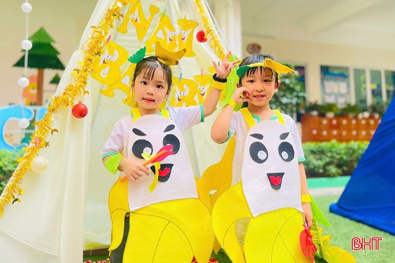 Các bé hóa thân thành những trái chuối xinh xắn, cùng nhau khám phá hương vị của trái cây. bqbht_br_3838565228085819120-1.jpg