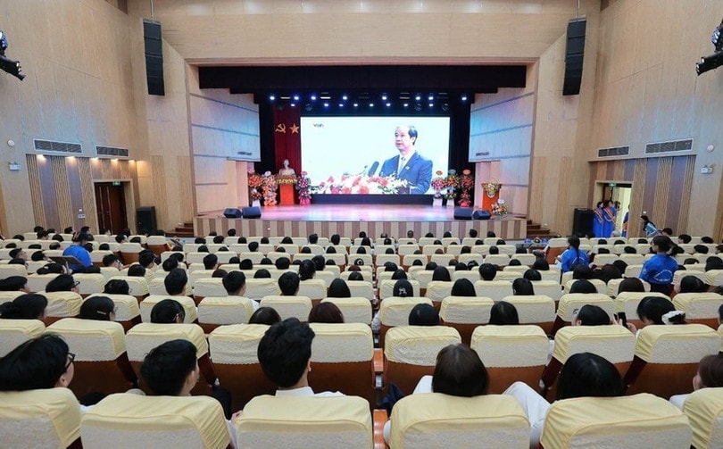 tam-dung-bo-nhiem-1309.jpg