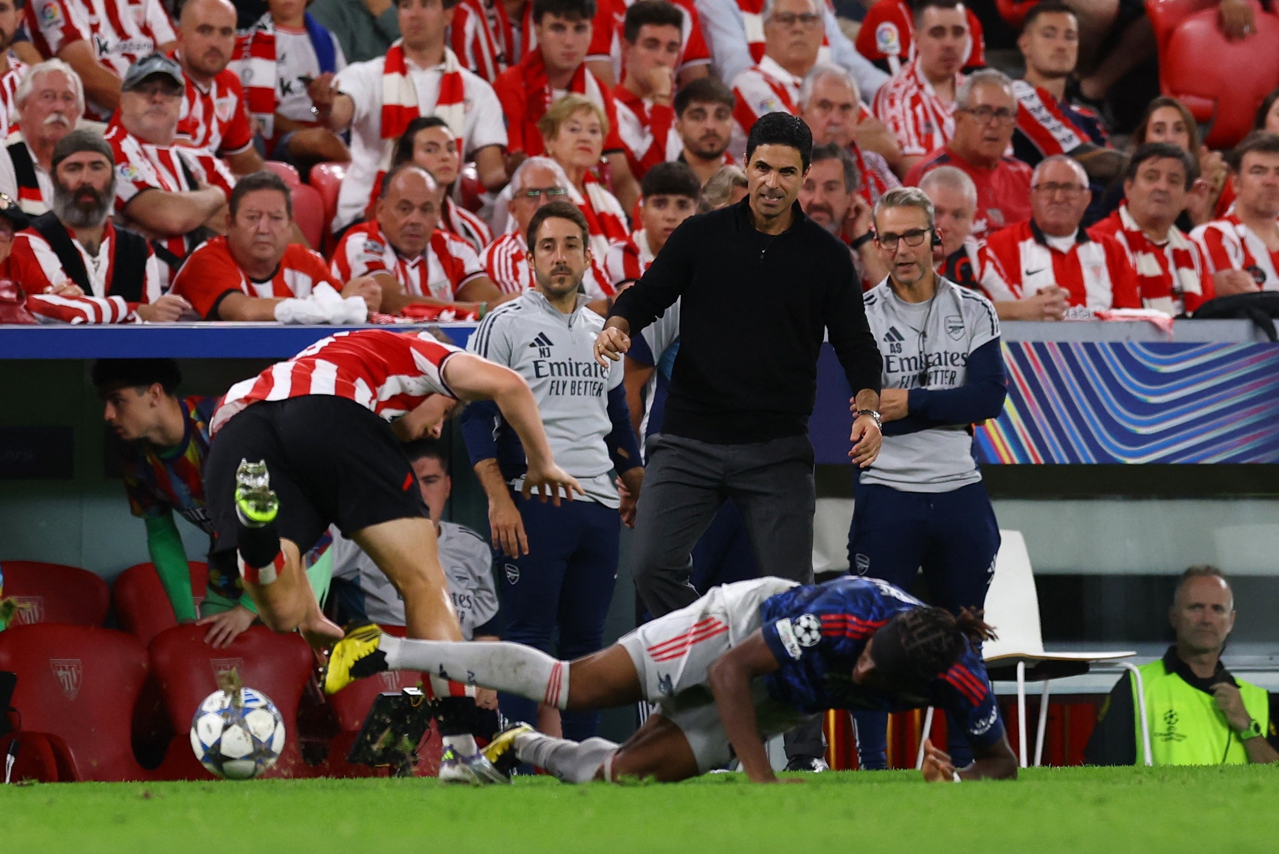 Mikel Arteta đang thay đổi cách nhìn về ghế dự bị.