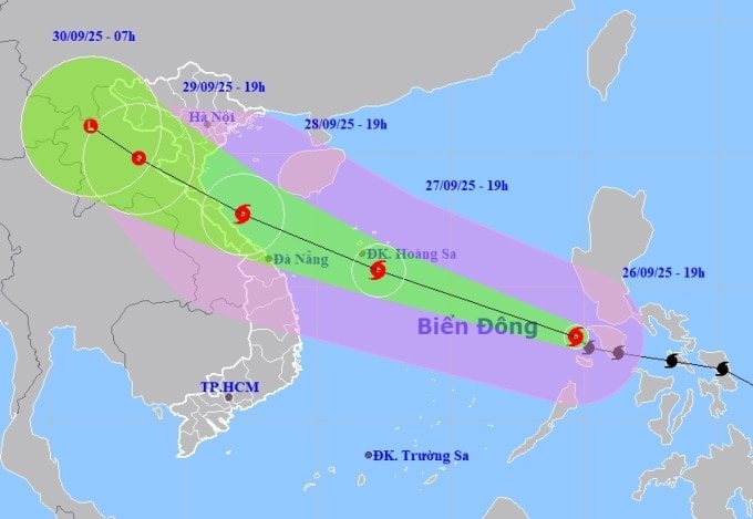 Dự báo hướng đi và vùng ảnh hưởng của bão Bualoi, tối 26/9. Ảnh: NCHMF Dự báo hướng đi và vùng ảnh hưởng của bão Bualoi, tối 26/9. Ảnh: NCHMF