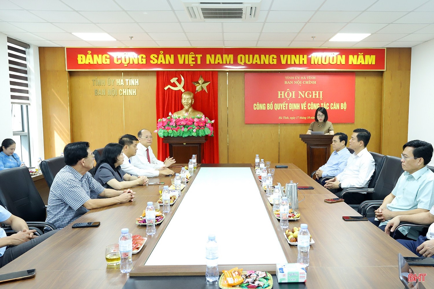 Các đại biểu dự hội nghị. bqbht_br_bo-nhiem-can-bo-5.jpg