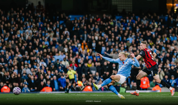 Các hậu vệ Bournemouth bất lực nhìn Haaland ghi bàn mở tỉ số