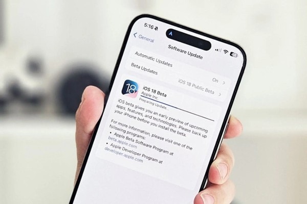 Tiến hành cập nhật phần mềm iOS mới cho iPhone