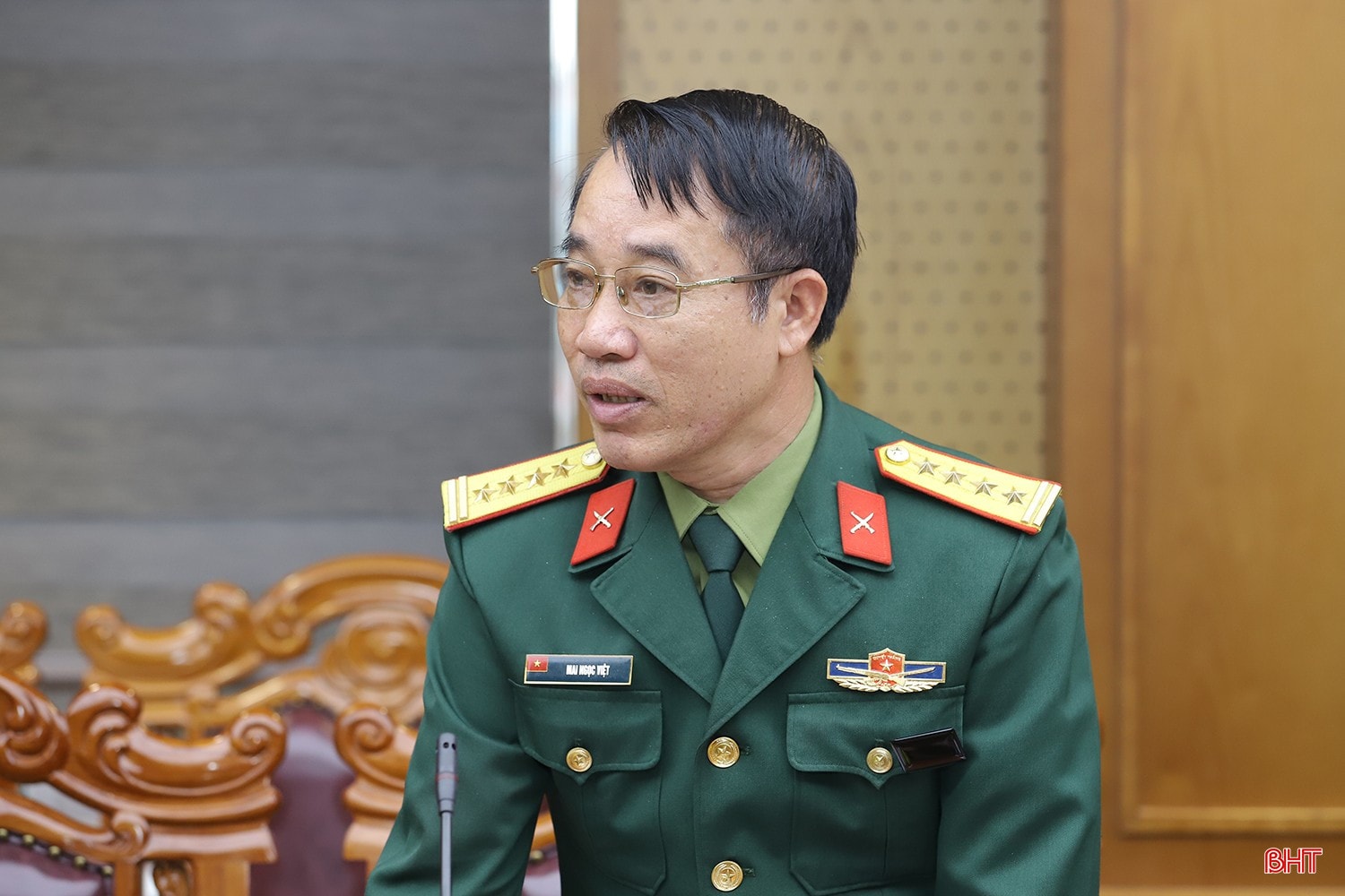 bqbht_br_xuan-bien-phong-am-long-dan-ban-2.jpg