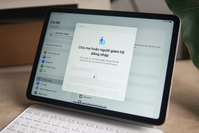 Có thể chuyển từ tài khoản của người lớn sang trẻ em trên iPad không cần khôi phục cài đặt gốc. Ảnh: Lưu Quý