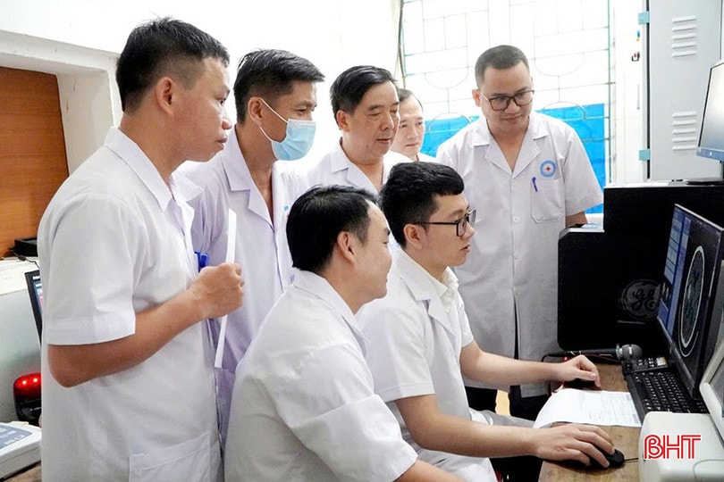 Công tác đào tạo nâng cao trình độ chuyên môn cho đội ngũ cán bộ, bác sĩ được các bệnh viện, trung tâm y tế quan tâm thực hiện.