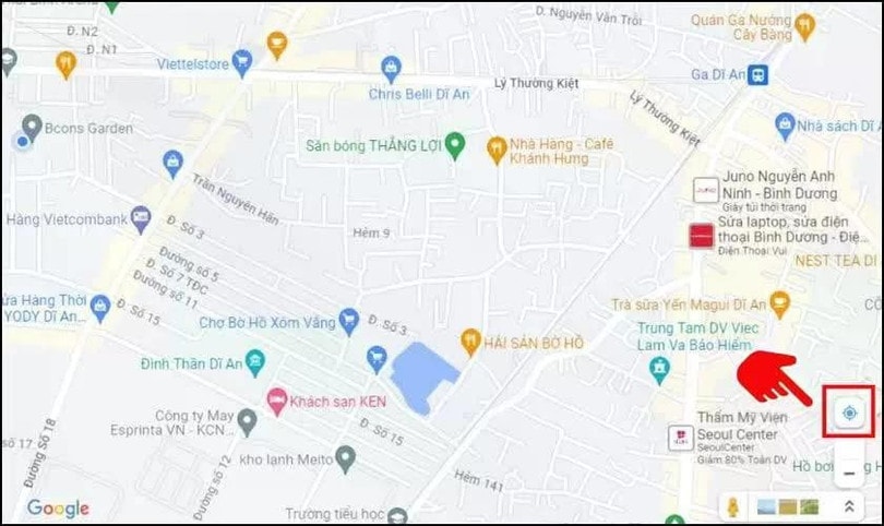 Mở trình duyệt Chrome và truy cập Google Maps.