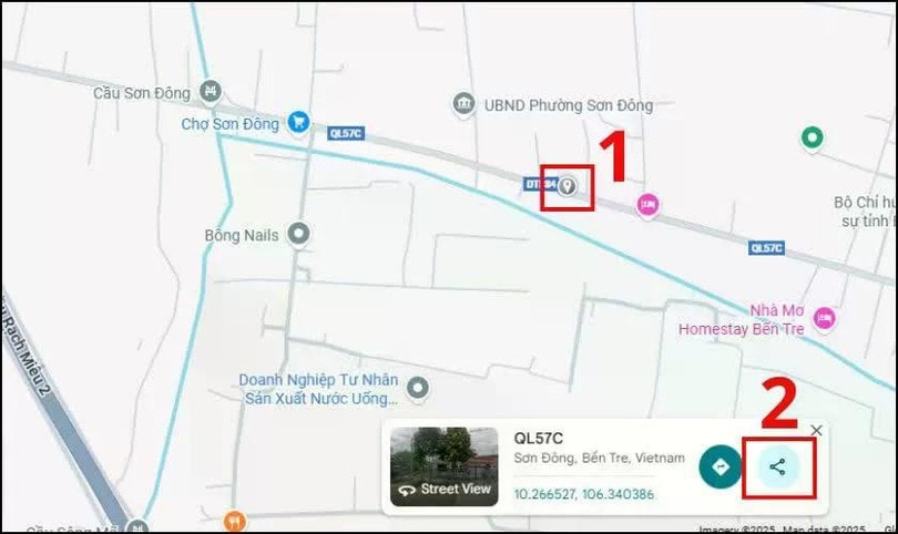 Trên bản đồ, nhấp vào biểu tượng màu xanh đại diện cho vị trí của bạn, sau đó chọn Chia sẻ.