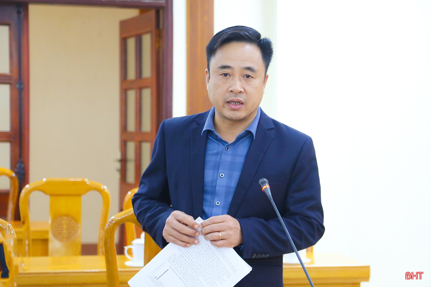 Giám đốc Công ty Cổ phần Chăn nuôi Mitraco (Mitraco Hà Tĩnh) Hồ Sỹ Huy Thảo phát biểu tại hội nghị. bqbht_br_img-9143.jpg