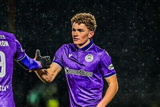 Jacob đã ghi bàn cho St Mirren.