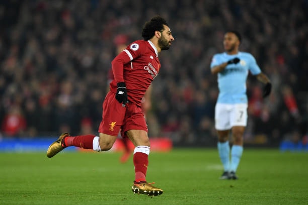 Mohamed Salah ăn mừng bàn thắng vào lưới Man City năm 2018.