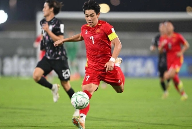 Tiền đạo Nguyễn Đình Bắc trong tầm ngắm của CLB Guangxi Hengchen