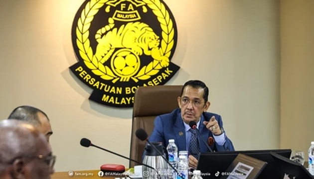 Liên đoàn bóng đá Malaysia đang khủng hoảng.