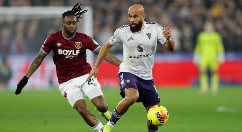 MU gặp không ít khó khăn trên sân West Ham.