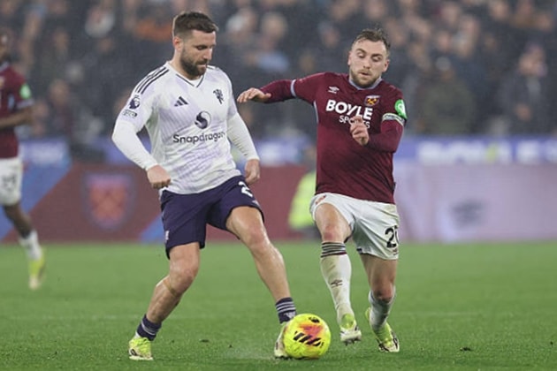 Luke Shaw là cầu thủ chơi hay nhất nơi hàng phòng ngự Quỷ đỏ trong trận gặp West Ham