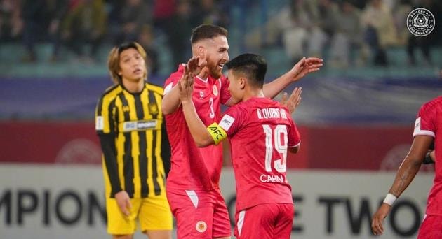 Nguyễn Quang Hải tỏa sáng trong màu áo CLB Công an Hà Nội tại AFC Champions League Two