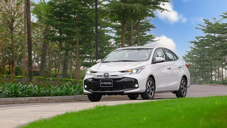 Mẫu sedan hạng B của Toyota vẫn duy trì sức hút nhờ tính bền bỉ và chi phí vận hành thấp