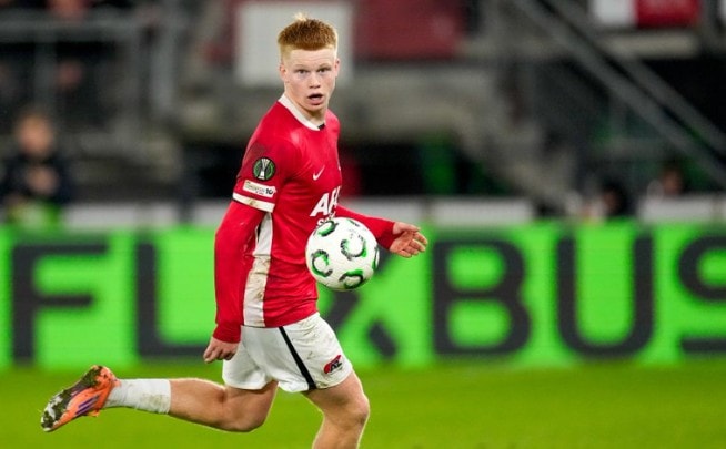 Kees Smit lọt tầm ngắm Real Madrid.