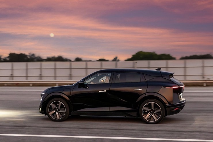 VF 7 được trang bị hệ thống an toàn hiện đại hỗ trợ tối đa cho người lái