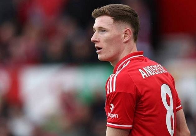 Elliot Anderson là một trong những mục tiêu nội địa mà MU đang cân nhắc.