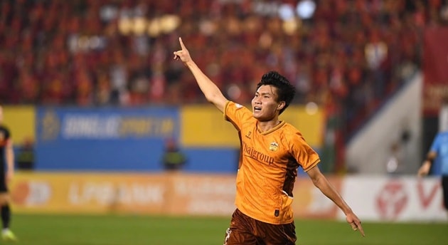 HAGL gây ấn tượng mạnh mẽ tại V-League