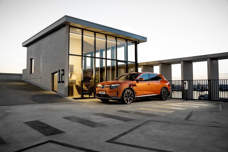 VinFast VF 8 bản Plus với thiết kế sang trọng đang được ưu đãi mạnh trong tháng 2/2026