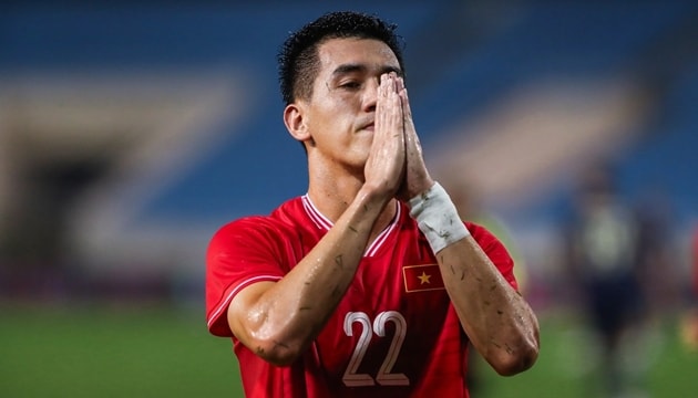 Chấn thương của Tiến Linh ảnh hưởng đến những toan tính của HLV Kim Sang-sik.