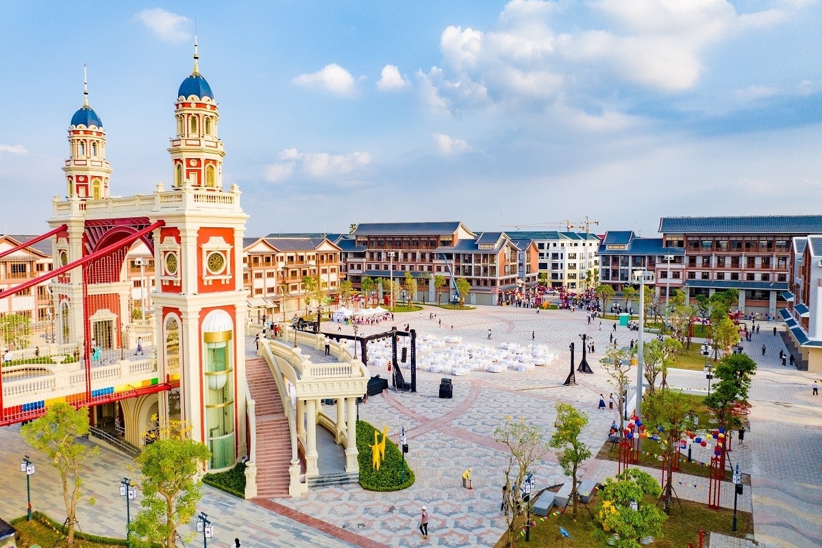 Mega Grand World Hà Nội hoàn thiện các công trình trọng điểm, chuẩn bị đón khách