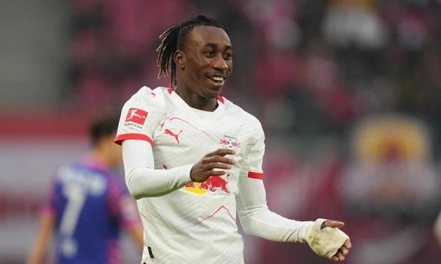 Yan Diomande được nhiều CLB săn đón.