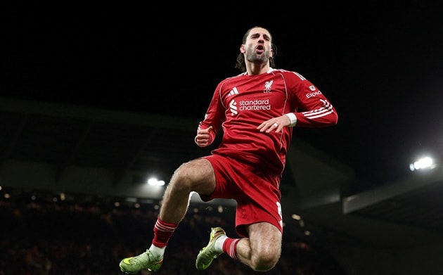 Sự kết hợp giữa tài chính và chiến thuật giúp các đội bóng Anh thống trị sân chơi châu lục.