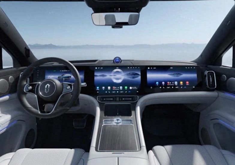 Nút bấm vật lý cần đảm bảo phản hồi xúc giác và khả năng vận hành khi mất điện.