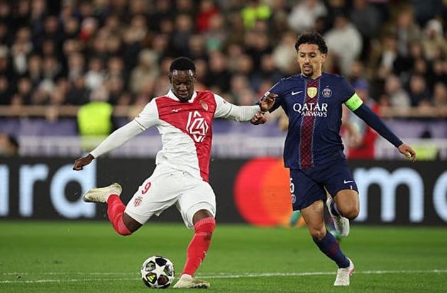 Monaco chơi hưng phấn trong nửa đầu hiệp 1 khiến PSG gặp nhiều khó khăn.